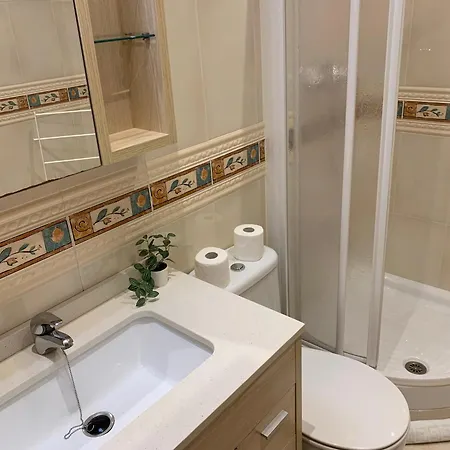 Apartment Excellent In In Local Area Nerja