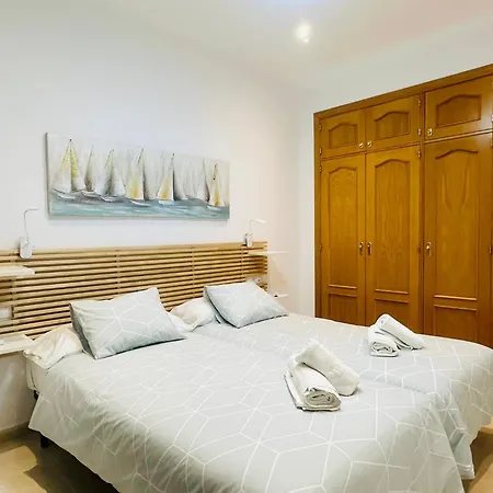 Apartment Excellent In In Local Area Nerja